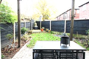 Photo 14- click for photo gallery